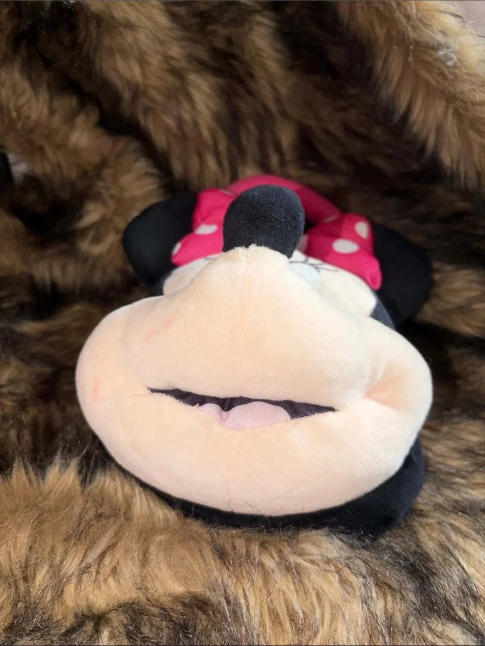 Disney Plush Minnie Mouse head girls teens zipper purse handbag Pink great gift